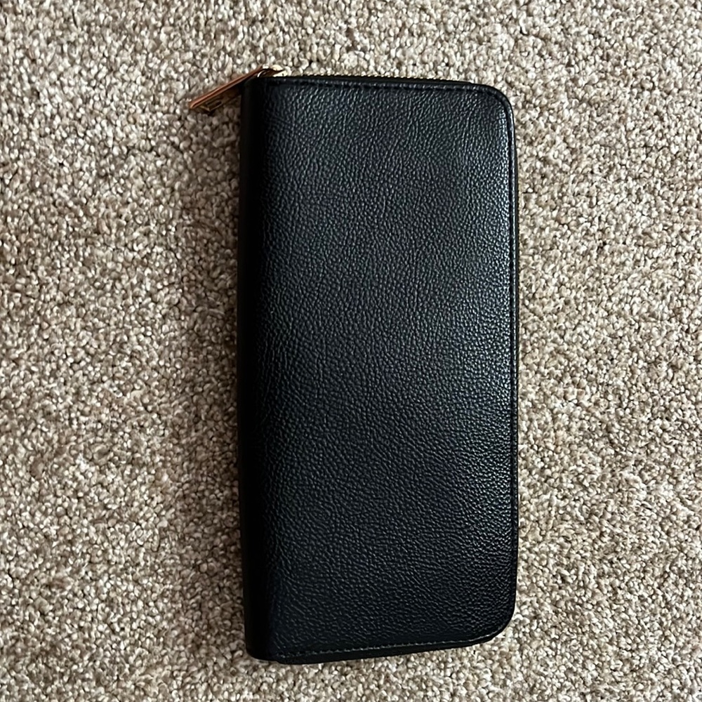 Black Wallet